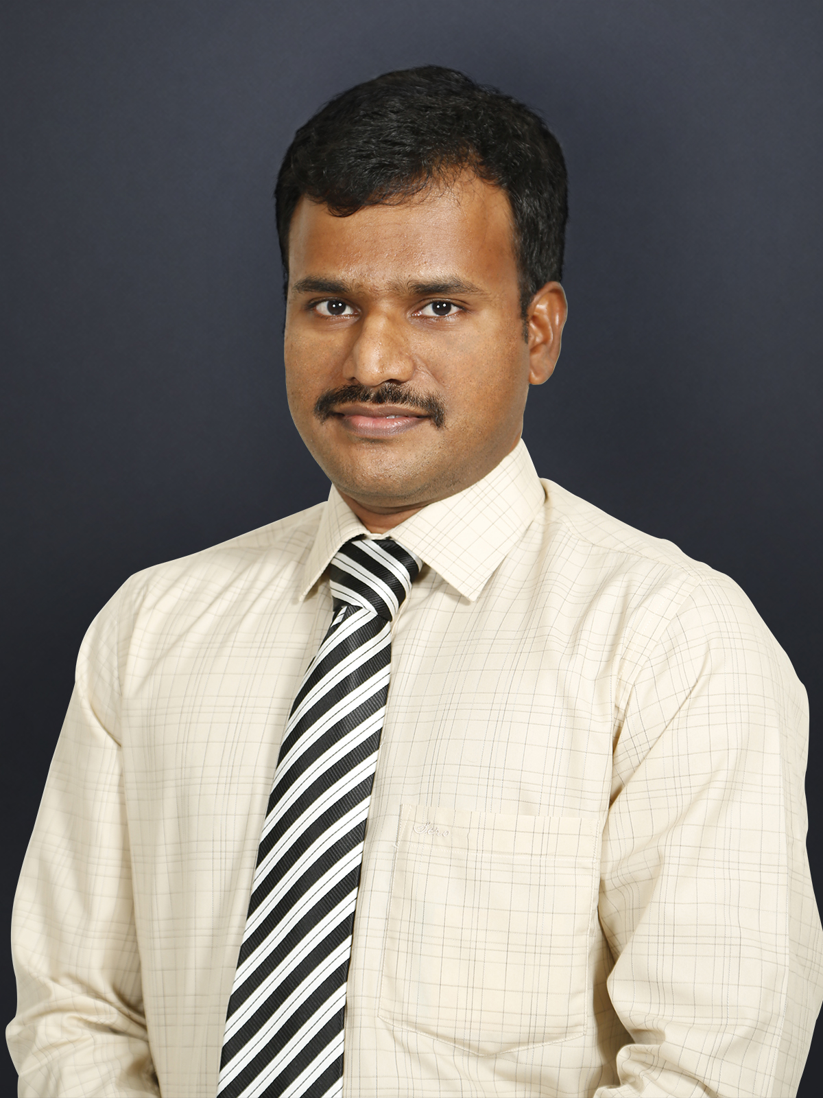 https://igqatar.com/wp-content/uploads/2021/07/karthi_@.jpg